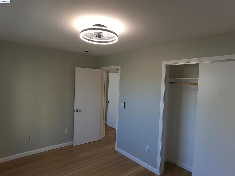720 Foothill Blvd — Photo 20