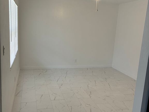 2nd image of 220 SE 3rd Ave #1