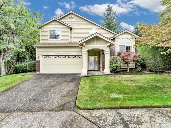 12239 SE Ashley St, Clackamas, OR 97015