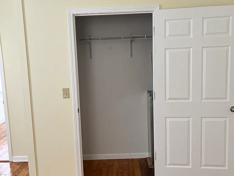 424 River St — Photo 10