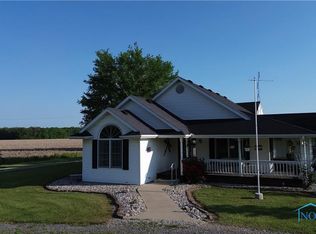 20515 Lockwood Rd, Defiance, OH 43512