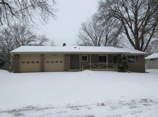 850 98th St E, Bloomington, MN 55420