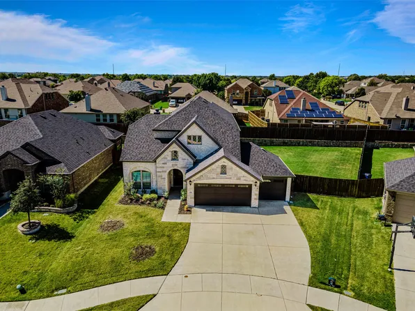 216 Cow Hand Dr, Waxahachie, TX 75165