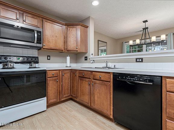 5th image of 4207 Brownsboro Glen Rd