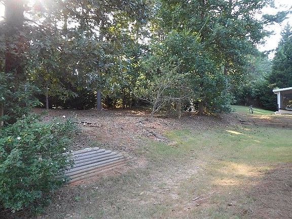 5th image of 805 Somerset Vale Dr