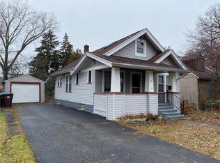 98 Veness Ave, Rochester, NY 14616