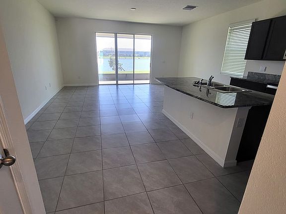 4th image of 239 Mangrove Shade Cir