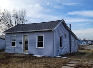 1306 6th Ave, Belle Plaine, IA 52208