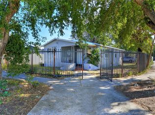 1390 NW 59th St, Miami, FL 33142