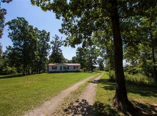 327 Hutchins Bend Rd, Sparta, TN 38583