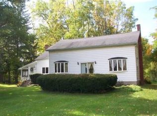 5103 S Main St, Munnsville, NY 13409