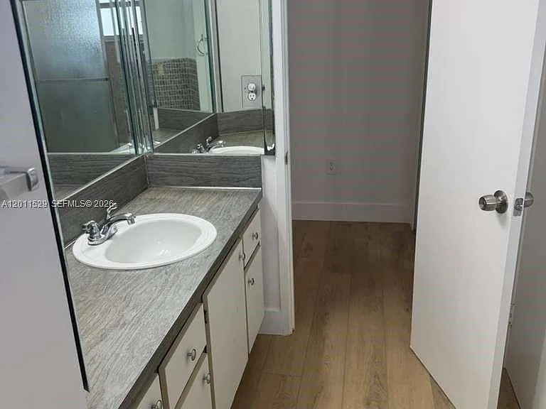 1750 NE 191st St #508-2 — Photo 22