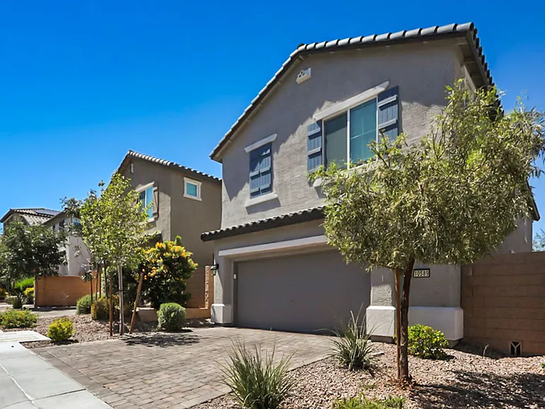10589 Sariah Skye Ave — Photo 2