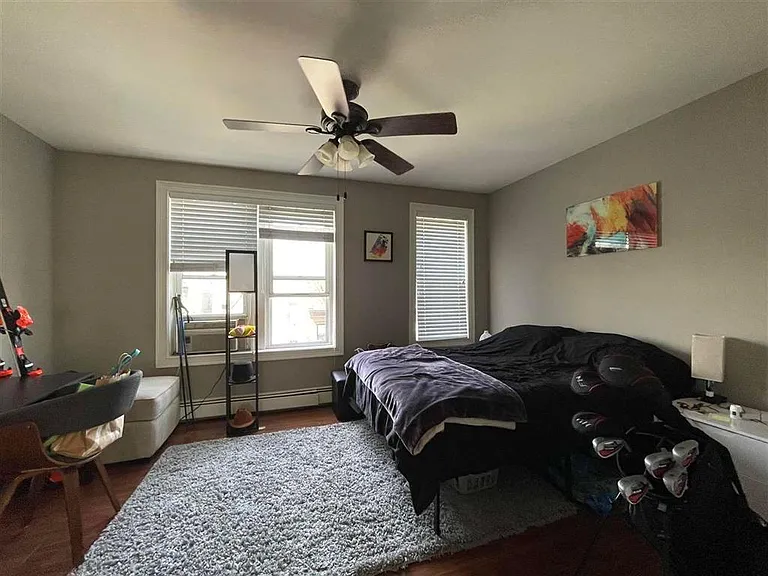 515 Bloomfield St #2 — Photo 9