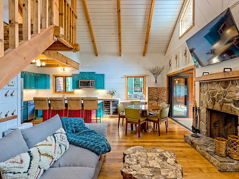 32 Hill Camp Ln — Photo 5