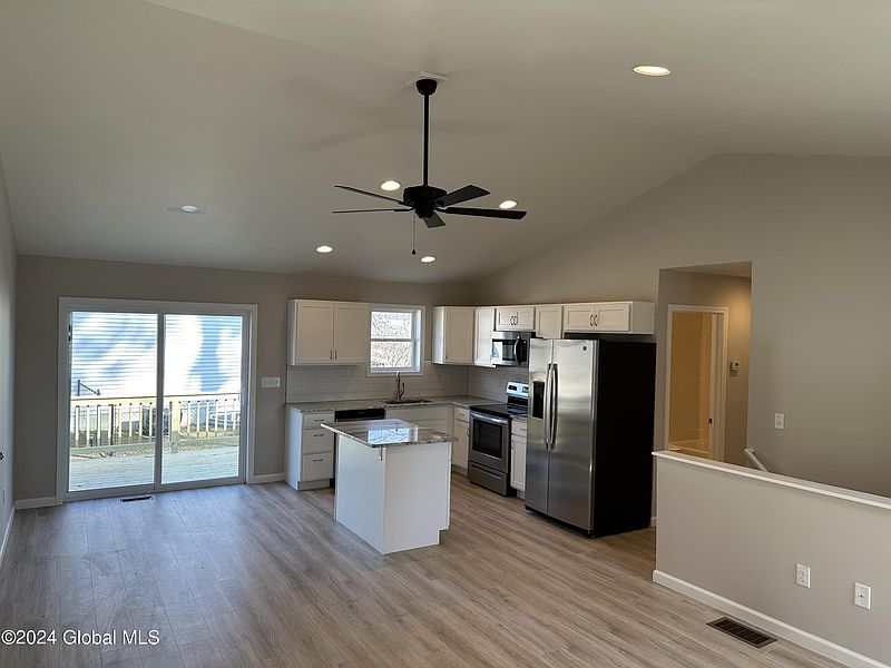 5th image of 40 Overlook Drive
