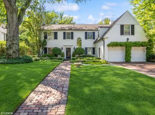 1035 Pawnee Rd, Wilmette, IL 60091