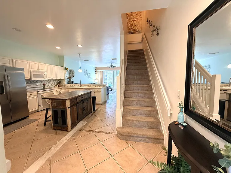 8311 Village Edge Cir #3 — Photo 4