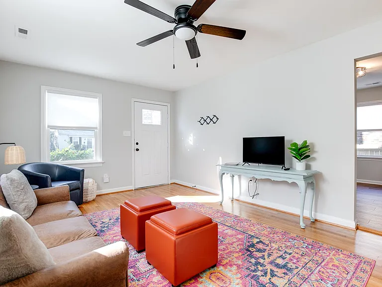 900 Cheatwood Ave — Photo 4