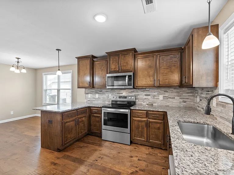 358 Wingfield Dr — Photo 17