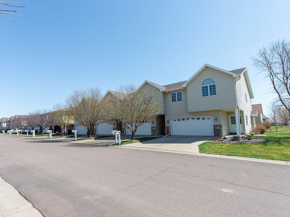 3130 W 57th St Sioux Falls SD Zillow