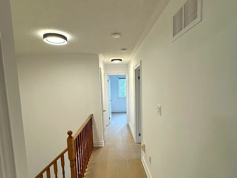 169 Flagstone Way — Photo 8