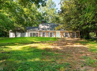 922 Springer Dr, Griffin, GA 30224