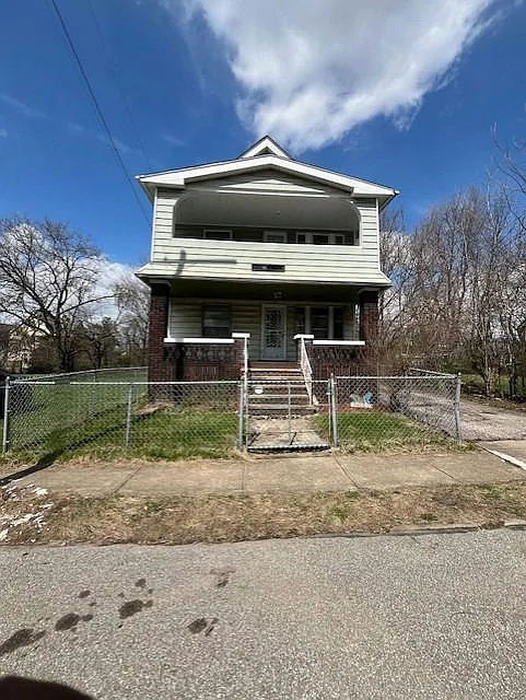 9101 Easton Ave #2