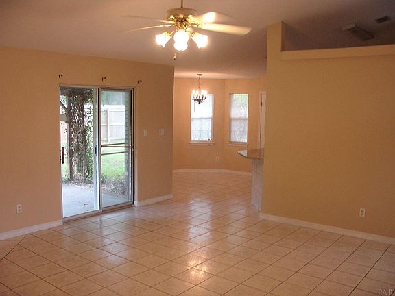 3rd image of 848 Sterling Way