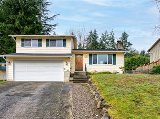 10910 NE 151st St, Bothell, WA 98011