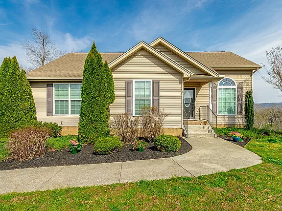 7357 Tiercel Dr — exterior photo