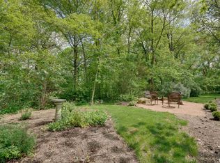 6 Sawgrass Dr, Coal Valley, IL 61240