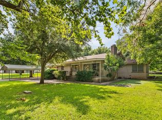 902 Louise St, Marble Falls, TX 78654
