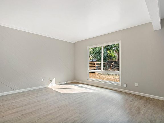 5th image of 1912 Haussler Dr