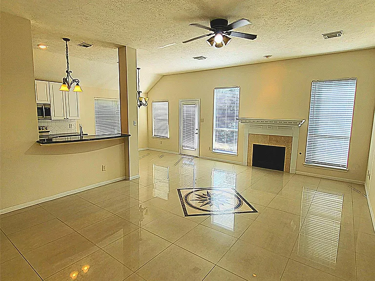 12923 Dove Point Ln — Photo 11