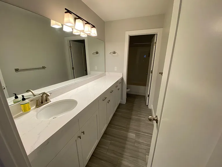 Upstairs bathroom
