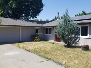 18251 Lake Forest Dr, Penn Valley, CA