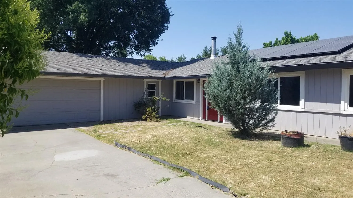 18251 Lake Forest Dr photo 1