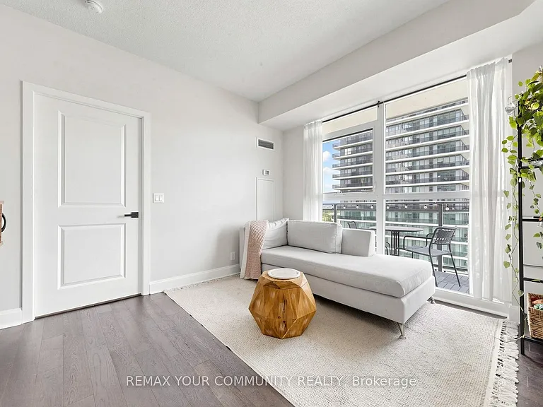 33 Shore Breeze Dr #1408 — Photo 2