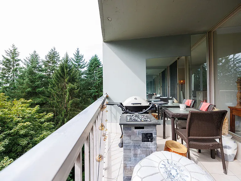 2024 Fullerton Ave #710 — Photo 9