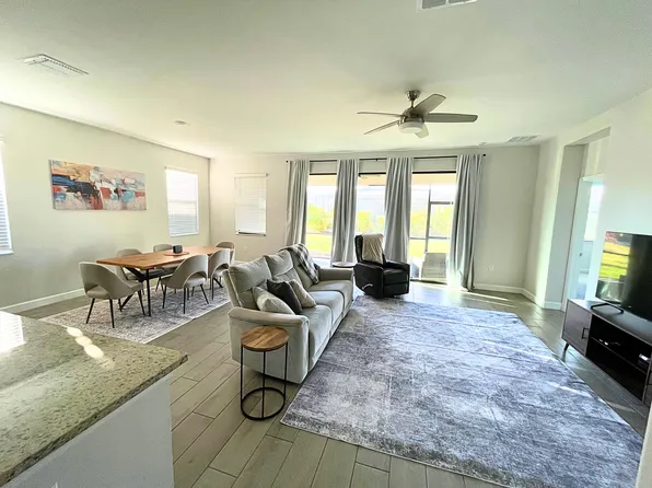 5210 Coral Reef Way, Bradenton, FL 34211