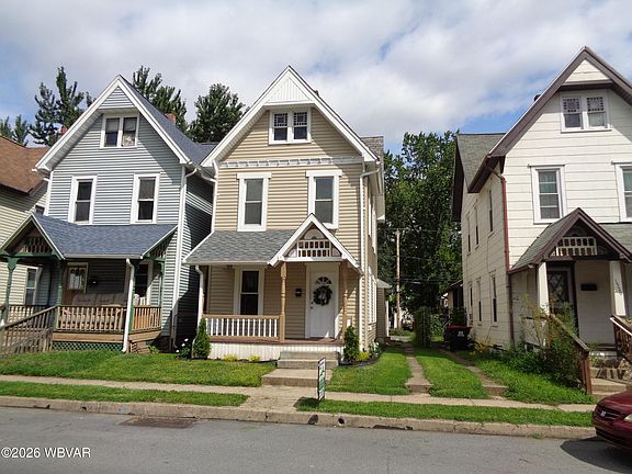 4th image of 1522 Scott St