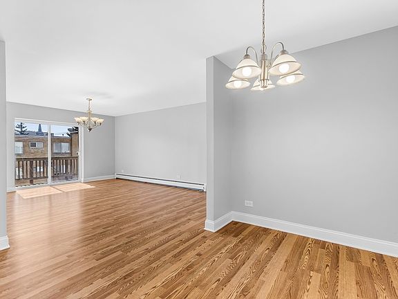 4th image of 8232 Niles Center Rd APT 304