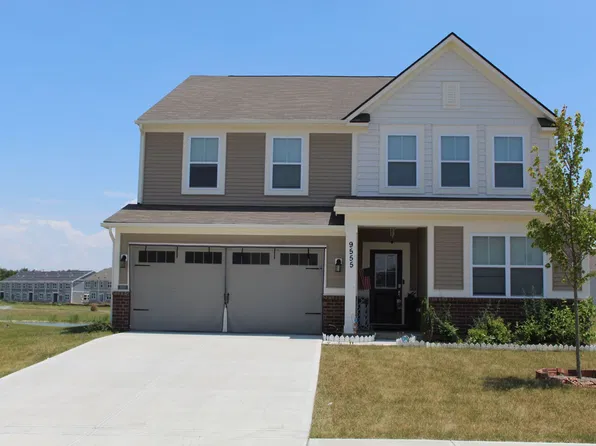 9555 Crossfield Rd, Avon, IN 46123