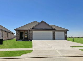 255 Ice Shore Trl, Dayton, TX 77535