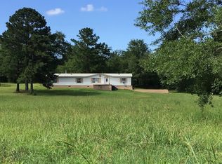 182 Mazella Ln, Talladega, AL 35160