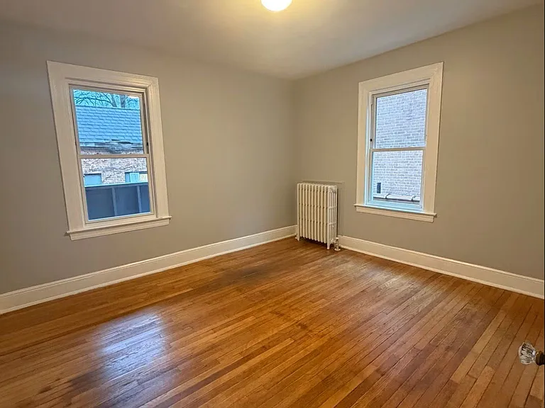 276 Park Rd — Photo 4