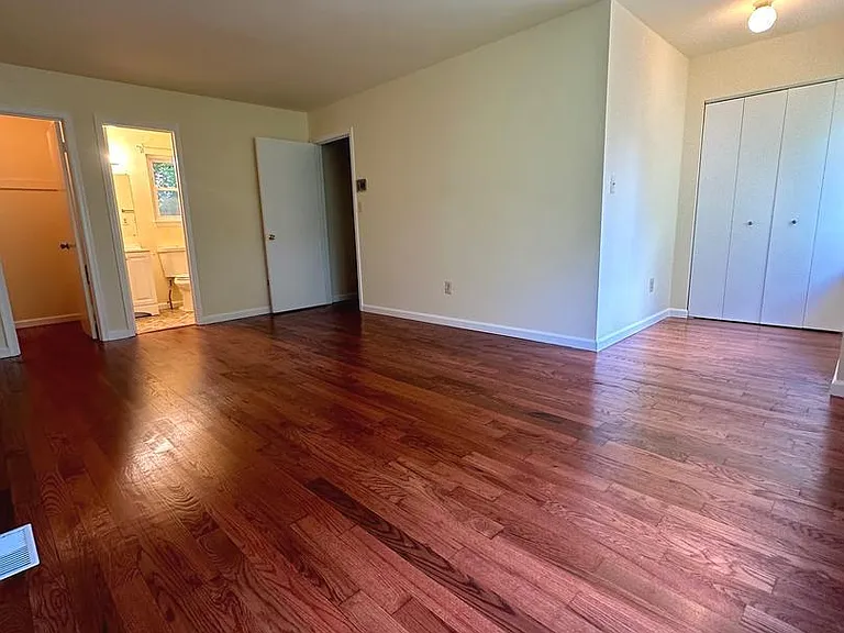 19088 McFarlin Dr — Photo 10