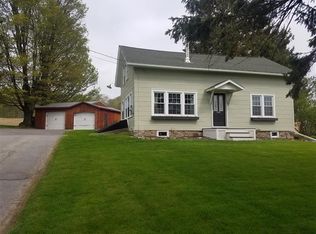 520 Old Preemption Rd, Lyons, NY 14489
