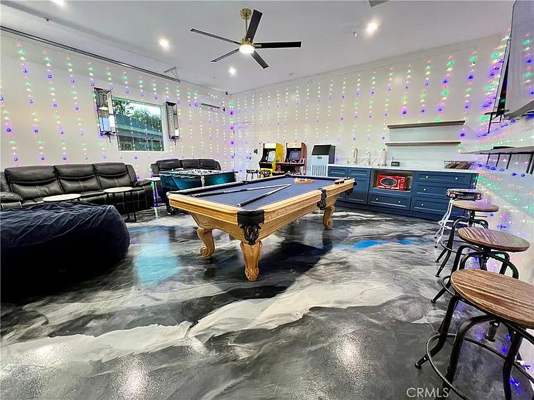 23447 Balmoral Ln #F — Photo 16
